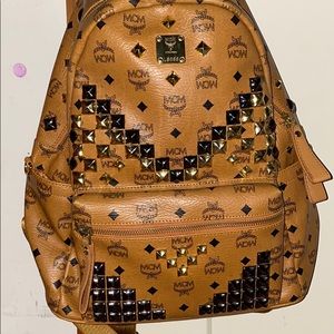 Mcm Stark Studded Cognac backpack medium